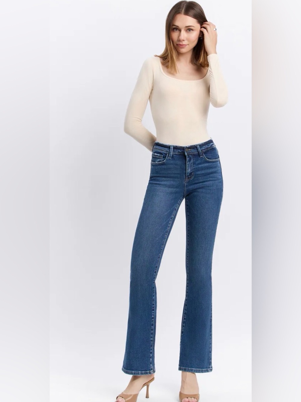 Women’s Dark Blue Mid Rise Bootcut Jeans Lovervet by vervet size 30/ 11 NWT